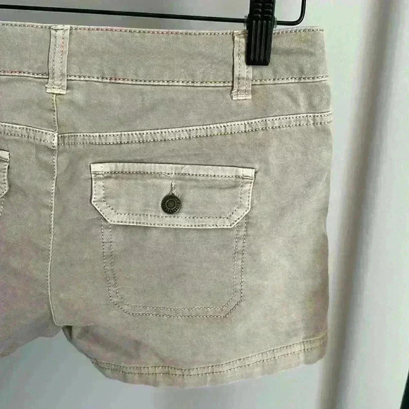 Tan Mossimo shorts - Picture 7 of 9
